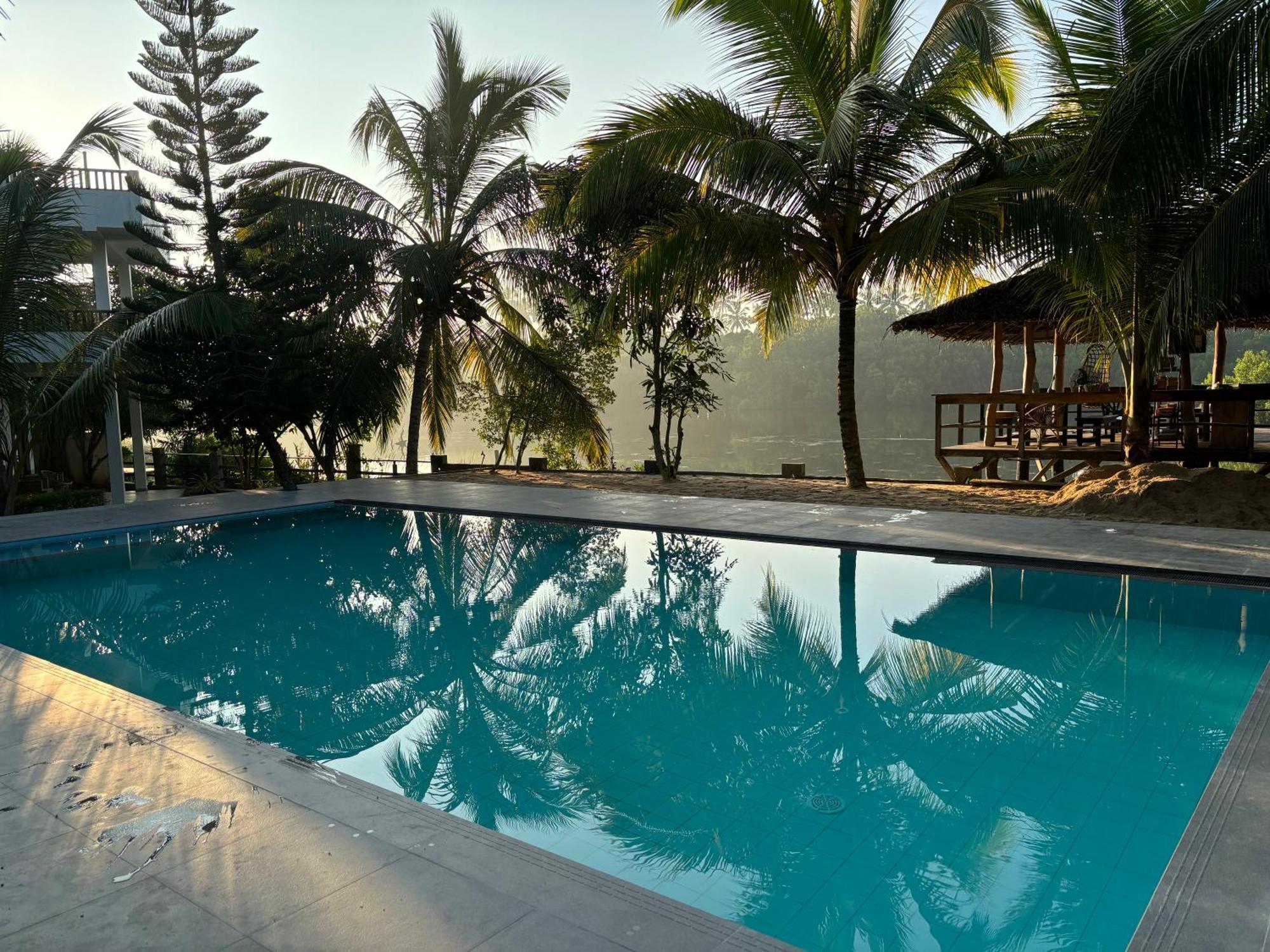 Hideaway Lodge Tangalle Exterior photo